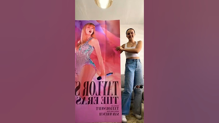 He stole a Taylor Swift poster for his girlfriend 🫶 #shorts #taylorswift
