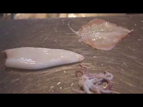 Video: Blæksprutte, krabbestænger og rejesalat: opskrifter