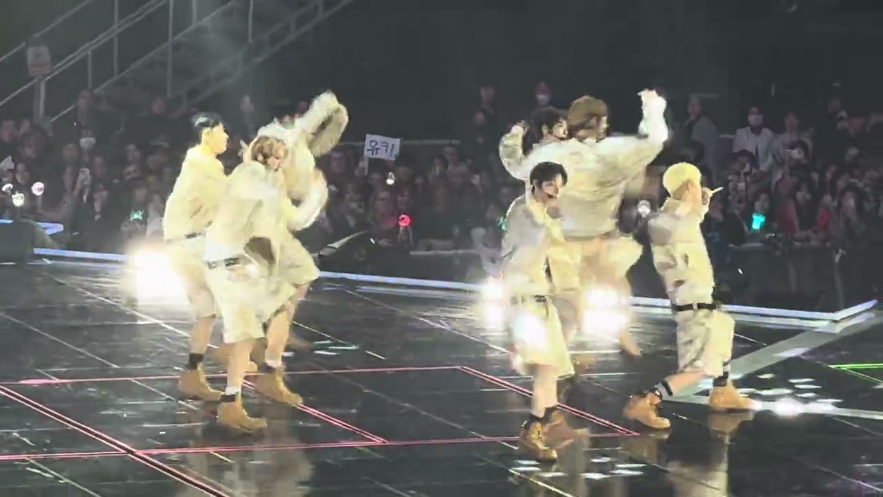 251115 NEXZ KGMA | Beat Boxer