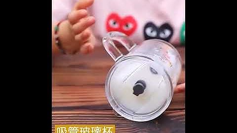 PVN26642 Cốc pha sữa thuỷ tinh chia vạch có nắp và ống hút (Được chọn mẫu) T2