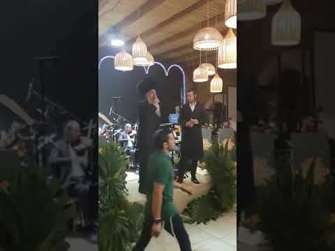 מ.ב.ד עם ארי היל