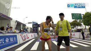 Chinese Runner Suffers Diarrhea But Wins Marathon!