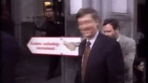 Bill Gates Pie in Face
