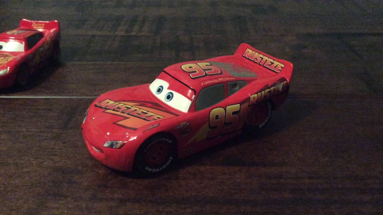 Disney Cars 3 Rust Eze Lightning McQueen Die-Cast Vehicle