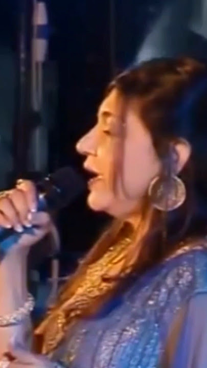 Sawli saloni teri jheel si aankhein #bollywood #hindisong #alkayagniksong #kumarsanusong