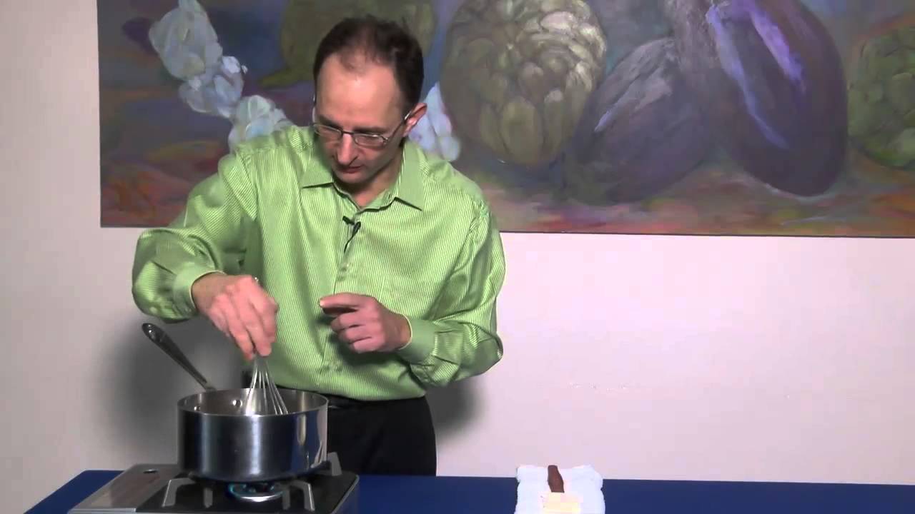 The Lost Italian: How to make roux to thicken soup - YouTube