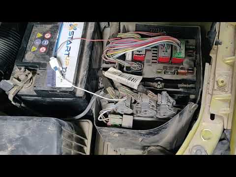 Peugeot 307 ECU ECM replacement quick guide how to remove (English)