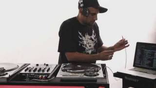 How to Use Serato | DJ Lessons How to Use Serato | DJ Lessons