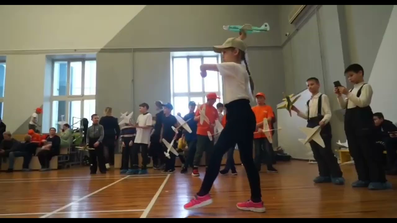 Авиамоделисты посоревновались в педуниверситете Комсомольска