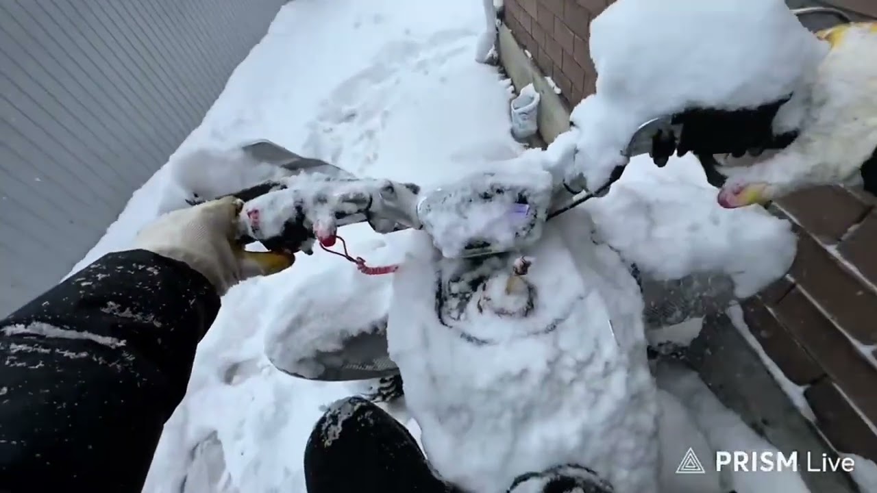 🥶🥶ЮРА ВОЛКОВ КАТАЕТСЯ НА КВАДРИКЕ ЗИМОЙ 1 ЧАСТЬ 