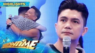 Vhong jokes about Ryan's birthday message to Jhong | It's Showtime