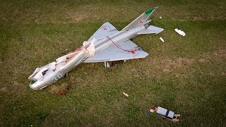 CRASH RC plane Freewing MiG-21 80mm EDF Impeller jet crash in full dive rolls