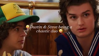 Steve and Dustin dusting mother and son for 4.5 minutes straight 🥰🤪