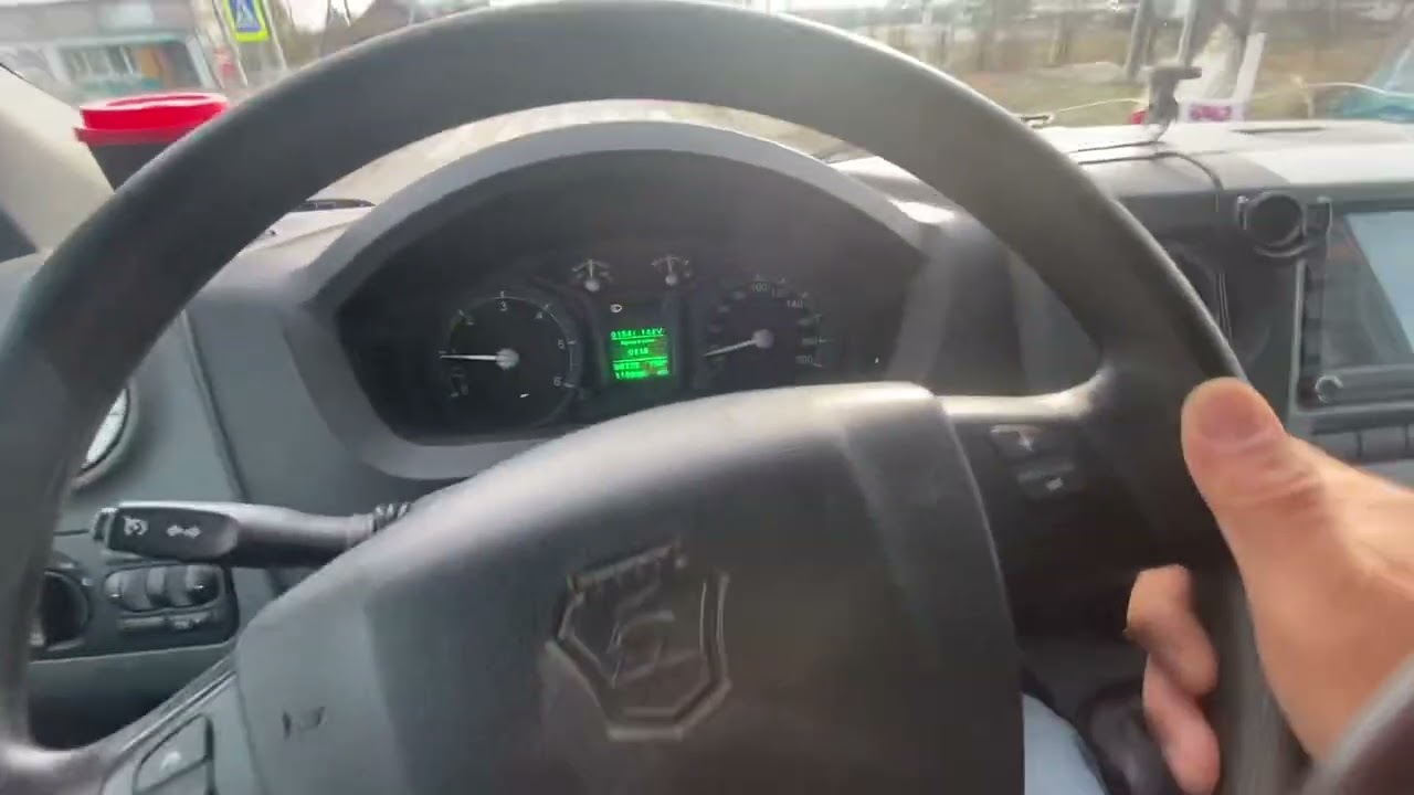 Газель Некст ЦМФ 2016 года , мотор каменс , шины Нокиа Хакка летние , 25к  за лето на этой шине