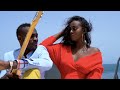 Cheick niang guitariste  african guitar clip officiel