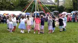 Wheatley May Day 2012 - Maypole dancing