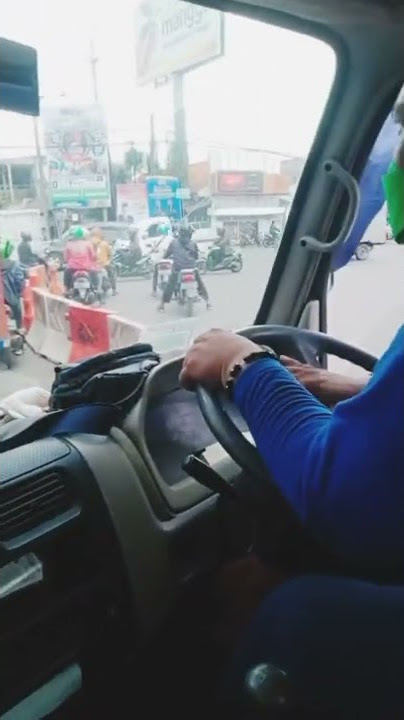 Viral Bunyi Klakson Bus bersahutan #shorts