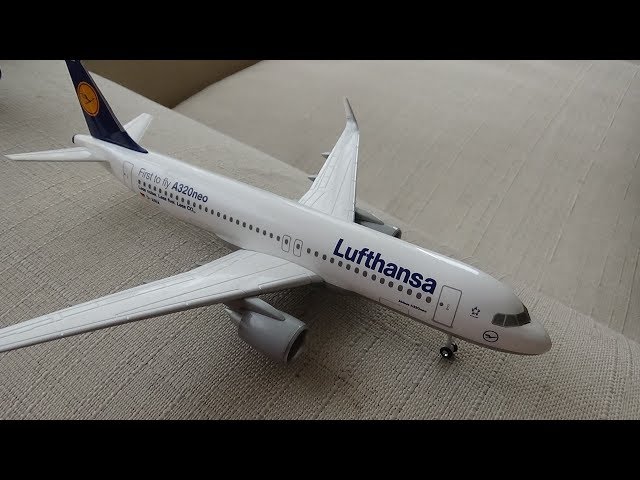 Airbus A320NEO Lufthansa 1/200 Unboxing - YouTube