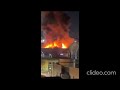 Fiamme a Napoli est, bruciano capannoni industriali a Poggioreale