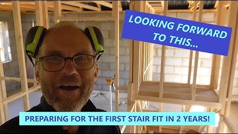 Creating a bulkhead to give extra storage above the stair well***WOULD YOU MAKE THE BED DECK TOO?***