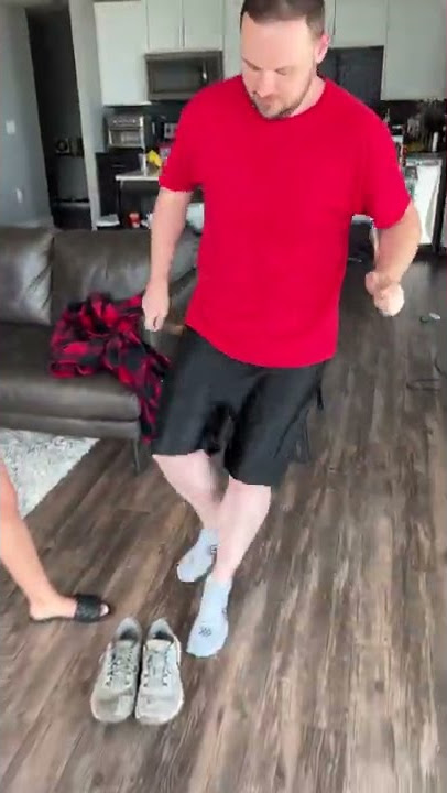 He caught her egg handed...