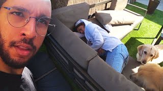 Encontrei A Bruna Dormindo No Jardim