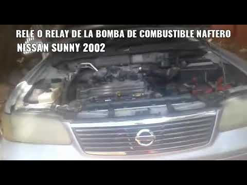Vídeo: On és el relé de la bomba de combustible d’un Nissan Sentra 2005?
