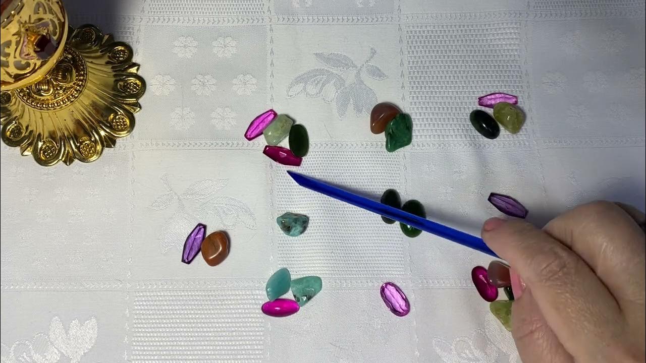 Женщина ревнует. Меня не надо понимать меня надо любить. Цитаты про игру с чувствами. Не играй с чувствами цитаты. Ревность.