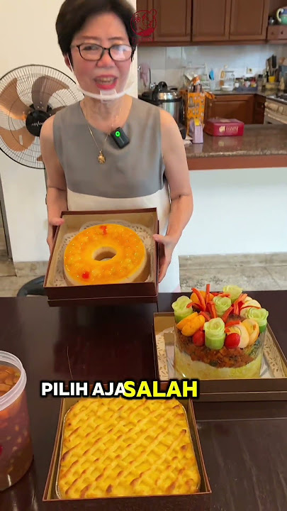 Bingung cari kado yang spesial ? 🤔 Danini punya menu hampers yang unik dan lezat