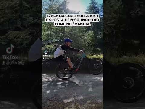 Video: Come guidare una mountain bike: 7 passaggi (con immagini)