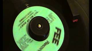 Leon Lyons - Set Me Up Baby - Fee Records - Old Blackpool Mecca Spin