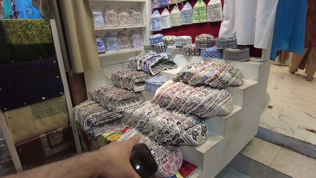 ٦ - الامارات و عمان / غلطة لكن ...