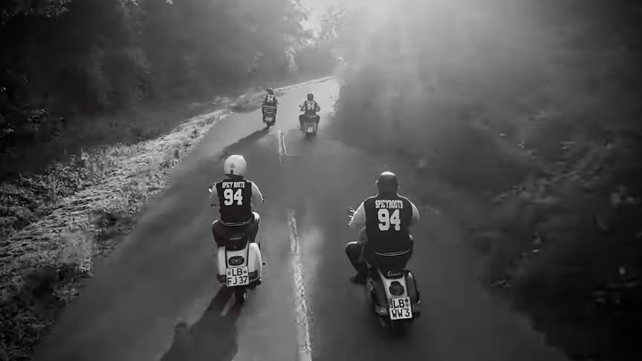 Ver Spicy Roots - Engine Parade (Official Music Video) no YouTube Ver Spicy Roots - Engine Parade (Official Music Video) no YouTube