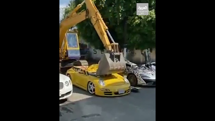 مشاهد لتدمير سيارات فارهة.. والسبب!