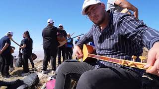 Neşet Ertaş, 40 Saz Eşliğinde 1840 Rakımlı Gönül Dağı’nda Anıldı