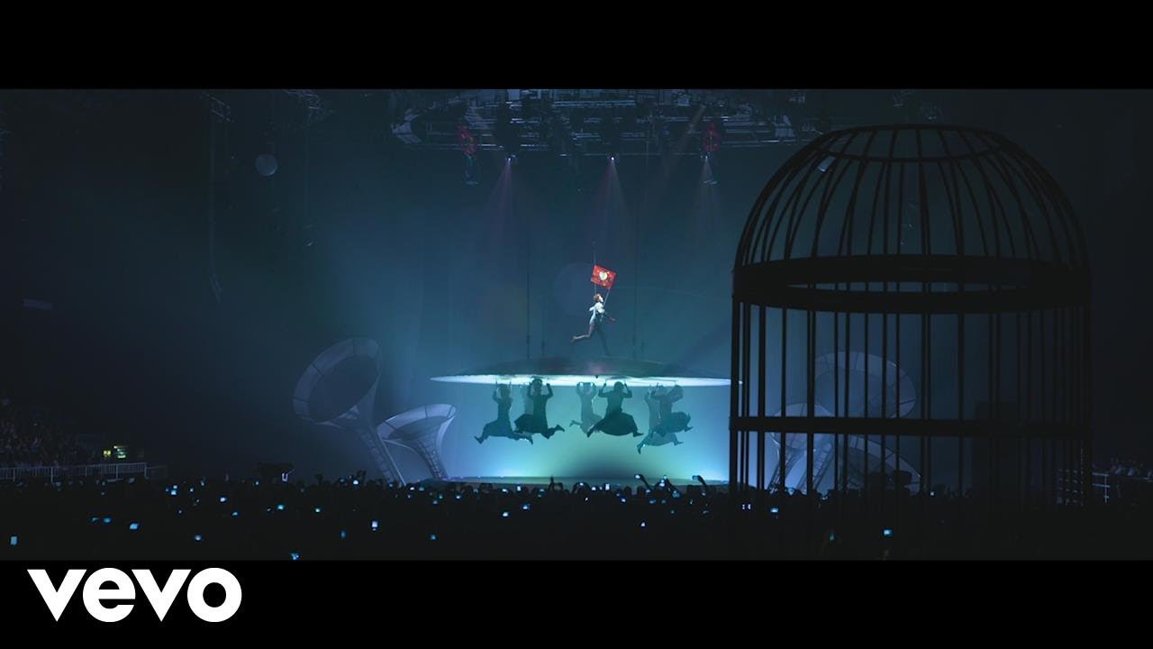 Soda Stereo - De Música Ligera (SEP7IMO DIA) (Official Video) Soda Stereo - De Música Ligera (SEP7IMO DIA) (Official Video)
