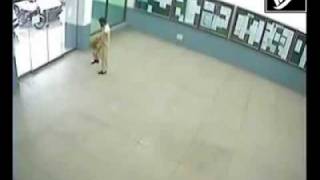 automatic sliding door funny screenshot 4