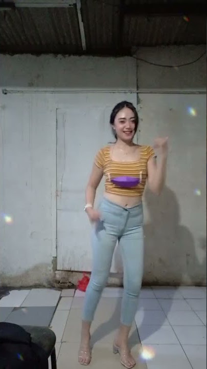 Della Aprilia Part 01 #Short