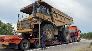 Loading And Transporting Two Caterpillar 775E & 773B Dumpers - Sotiriadis/Labrianidis - 4k