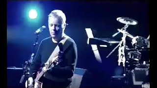 New Order - Love Will Tear Us Apart (Canal+ Television Studios, Paris, France, 21.03.2005)