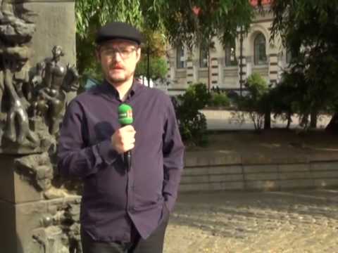 Видео: Измислени ли са високите токчета за мъж?