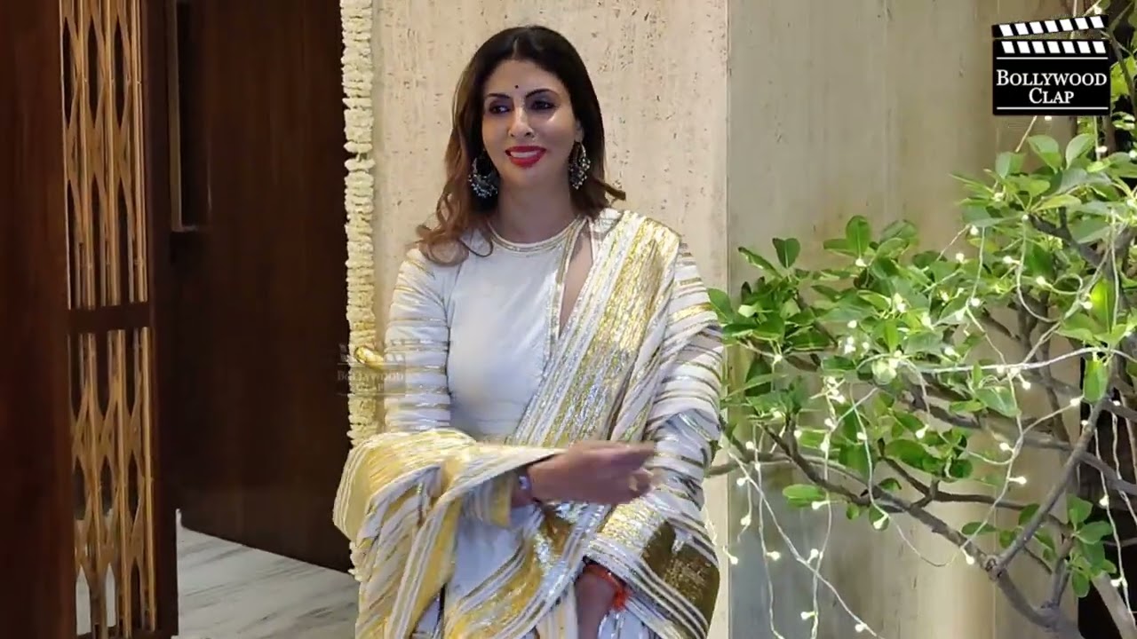 Amitabh Bachchan Daughter Shweta Bachchan-Nanda Arrives At Manish Malhotra Diwali Party 2022