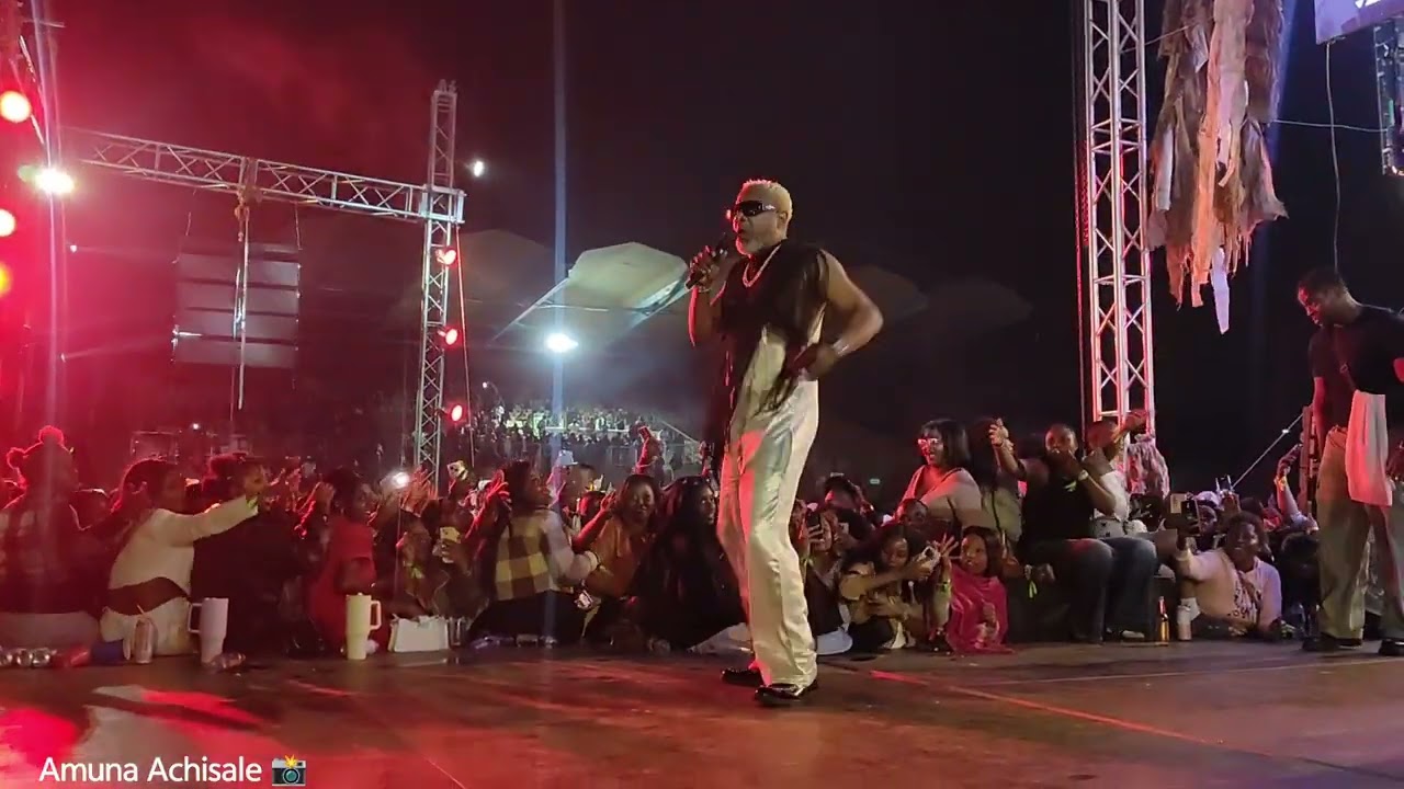 Awilo Longomba live performance pa silver stadium Lilongwe Malawi 🇲🇼 🔥 🔥 