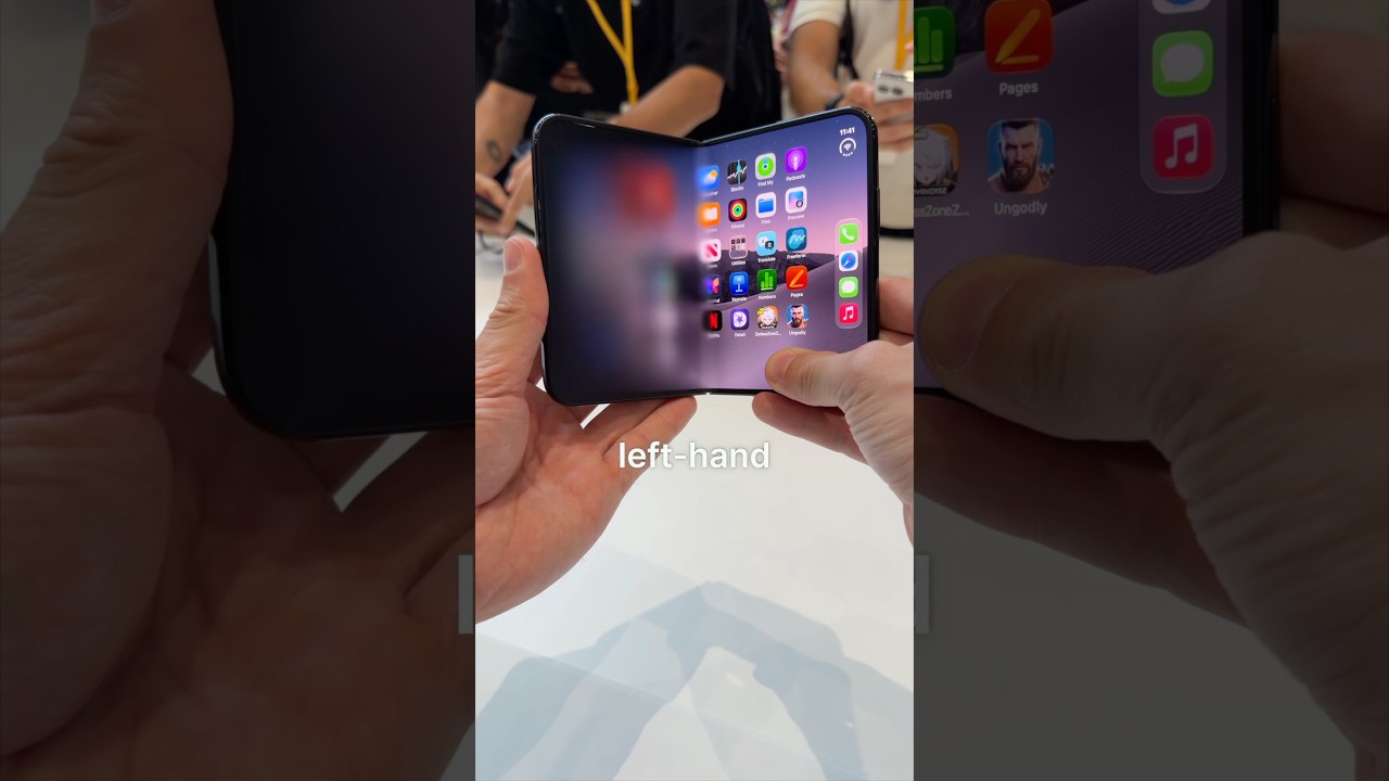 iPhone Duo HANDS-ON! 👀