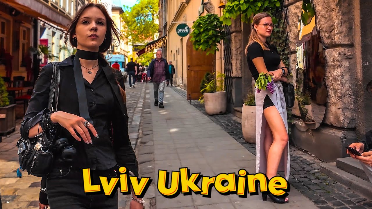 Україна, Львів ТИ ЩО ТВОРИШ?!💛Туристи в шоці від атмосфери — ЕМОЦІЇ зашкалюють! [Віртуальна подорож]