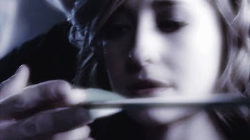 Secrets - Chloe & Oliver