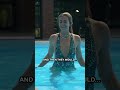 Bodybuilder tries mermaid swimming class