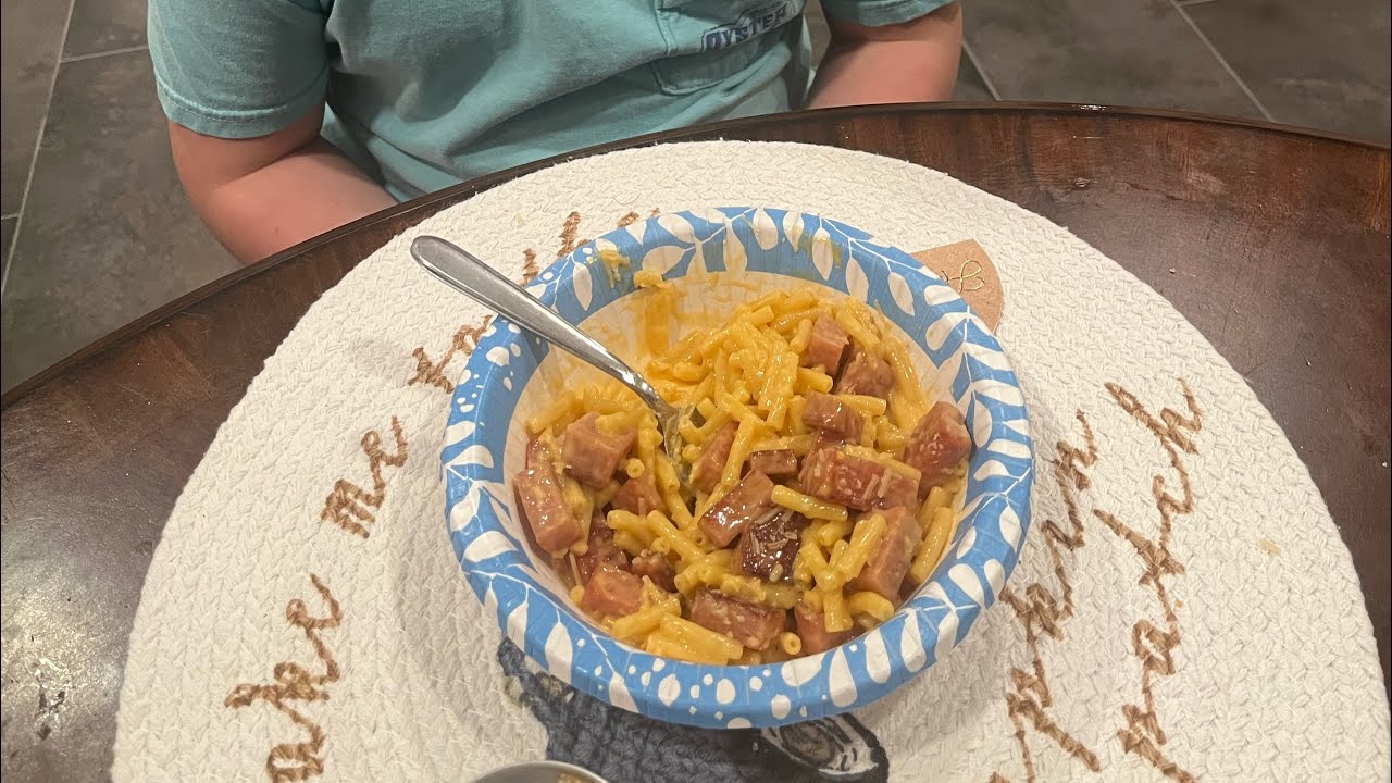 The kids try Spam for the 1st time 