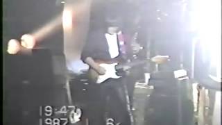 25:00のアンナ / SERIKA with DOG 【小室哲哉プロデュース】 - YouTube