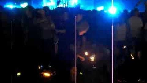 [Glowsticking.com] R3DLIN3 in the Ultra Circle at EDC 2008